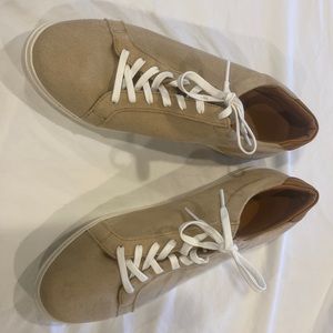 Allen Edmonds Courtside Suede Sneakers